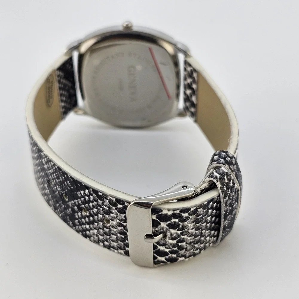 37MM Women's‎ Analog Watch Cream Dial Snake Print Faux Leather Bands NEW Battery